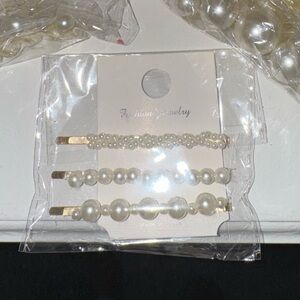 Pearl and Gold Hair Bobby Pins